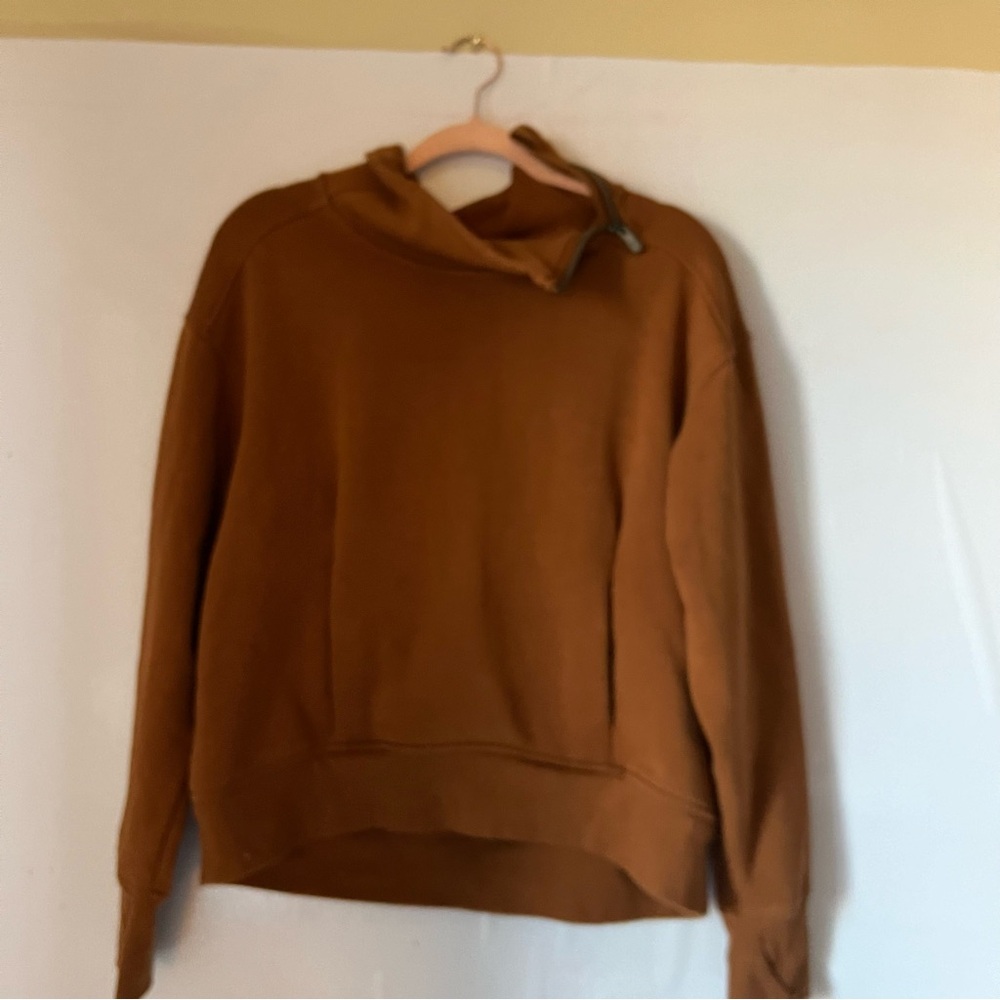 Burnt Orange All in Motion quarter zip size large